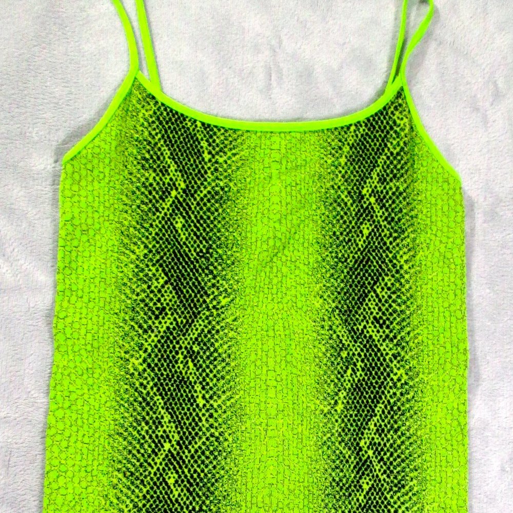 🔄 Print Stretch Camisole 🐍 Muted Neon Green & Black 🔄 Bundle Item - Picture 10 of 11